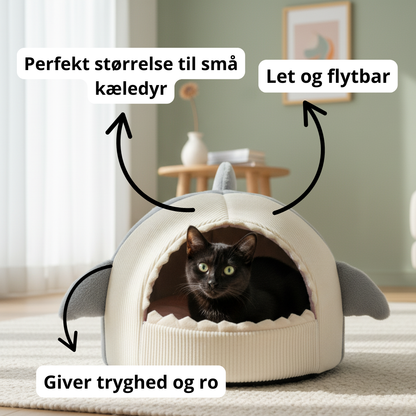 Stor haj-formet kattehule i blødt plys – tryg og varm soveplads til katten